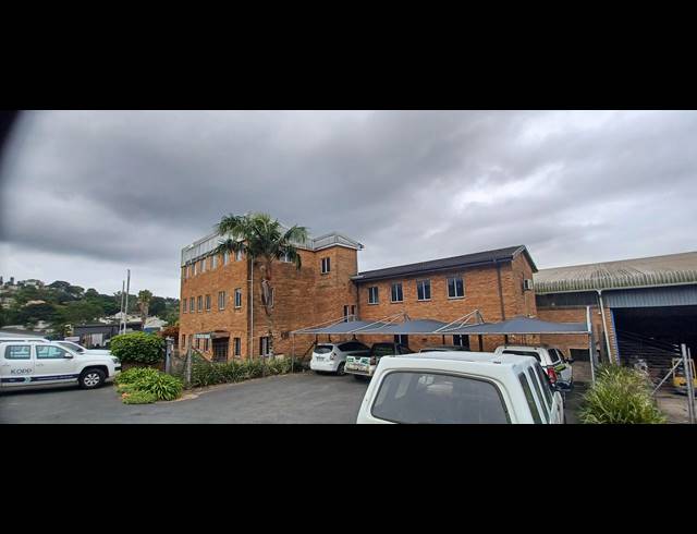760M² OFFICE TO LET IN NEW GERMANY